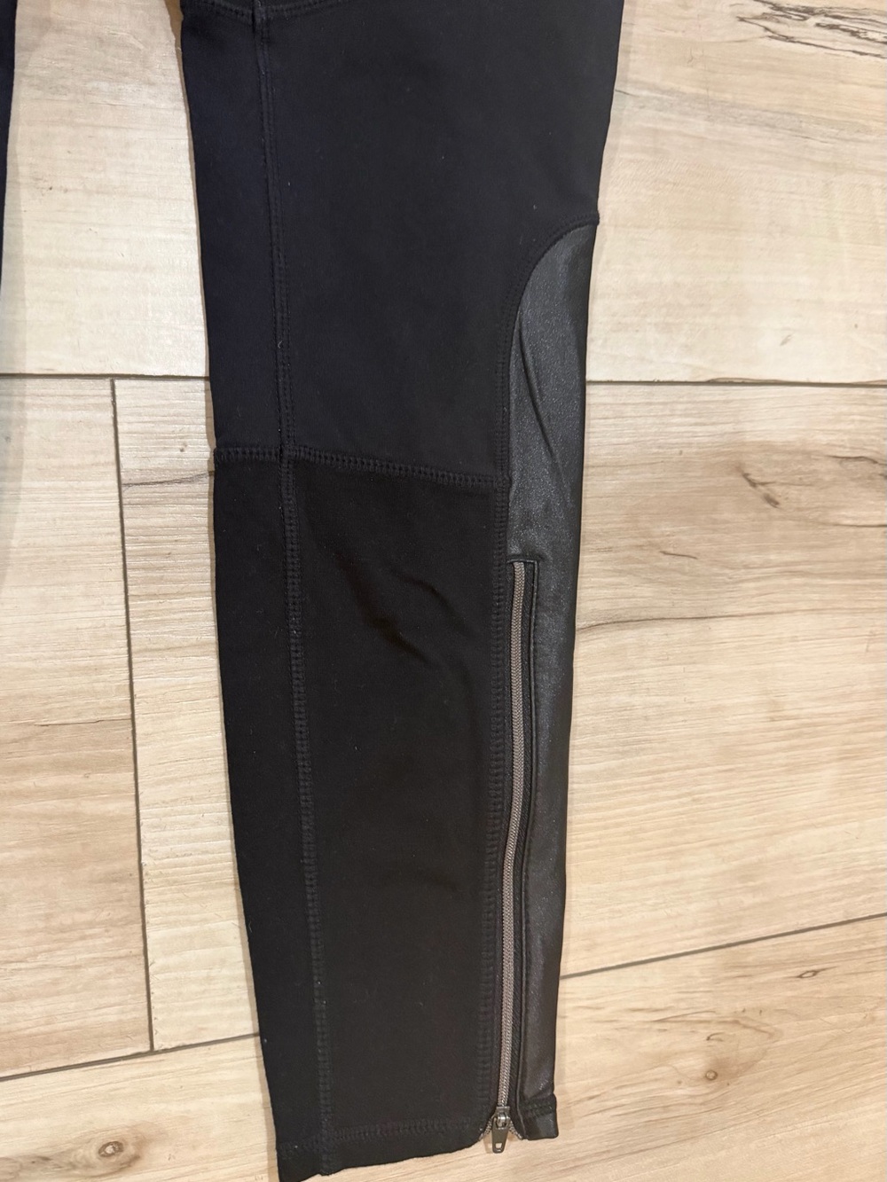 Athleta Ponte Lux Leggings Faux Leather Small - Picture 4 of 7